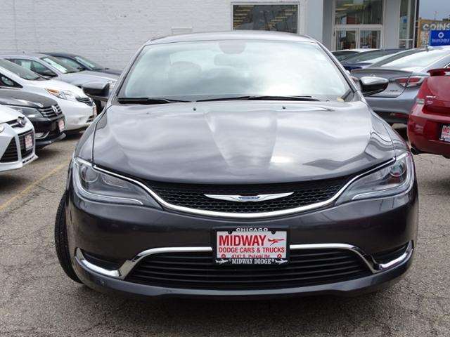 2016 Chrysler 200 Limited 4Dr Sedan
